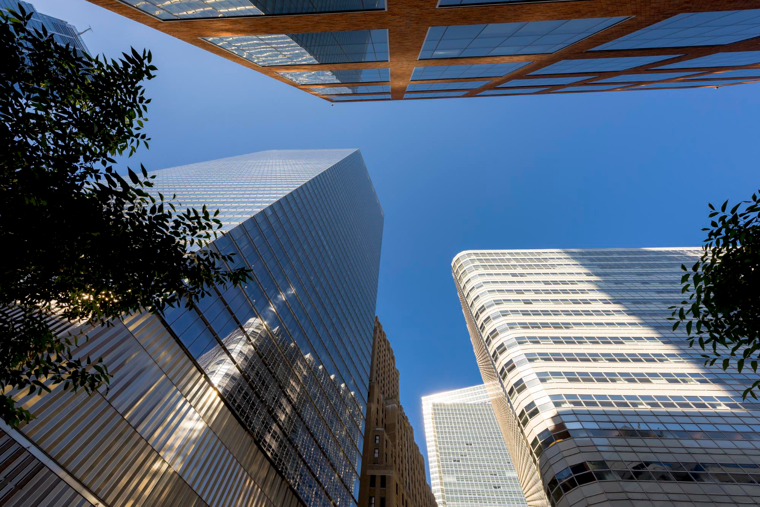 Inversiones inmobiliarias internacionales: Europa y Dubái como destinos estratégicos